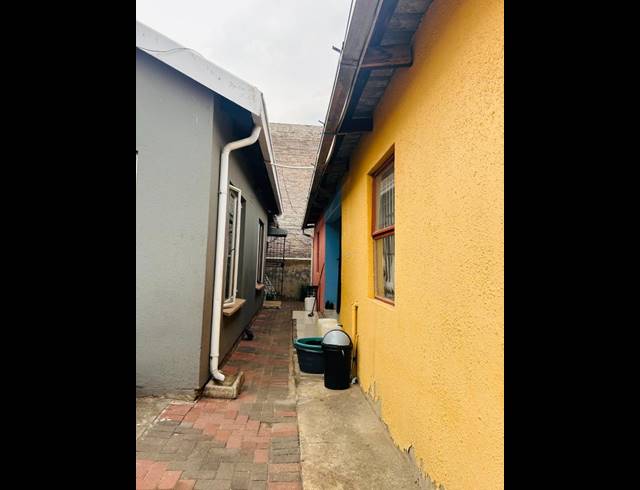 2 BEDROOM HOUSE FOR SALE IN NATURENA